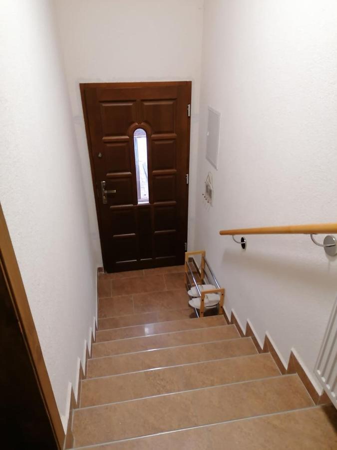 Apartman Trstinka Trstene ภายนอก รูปภาพ