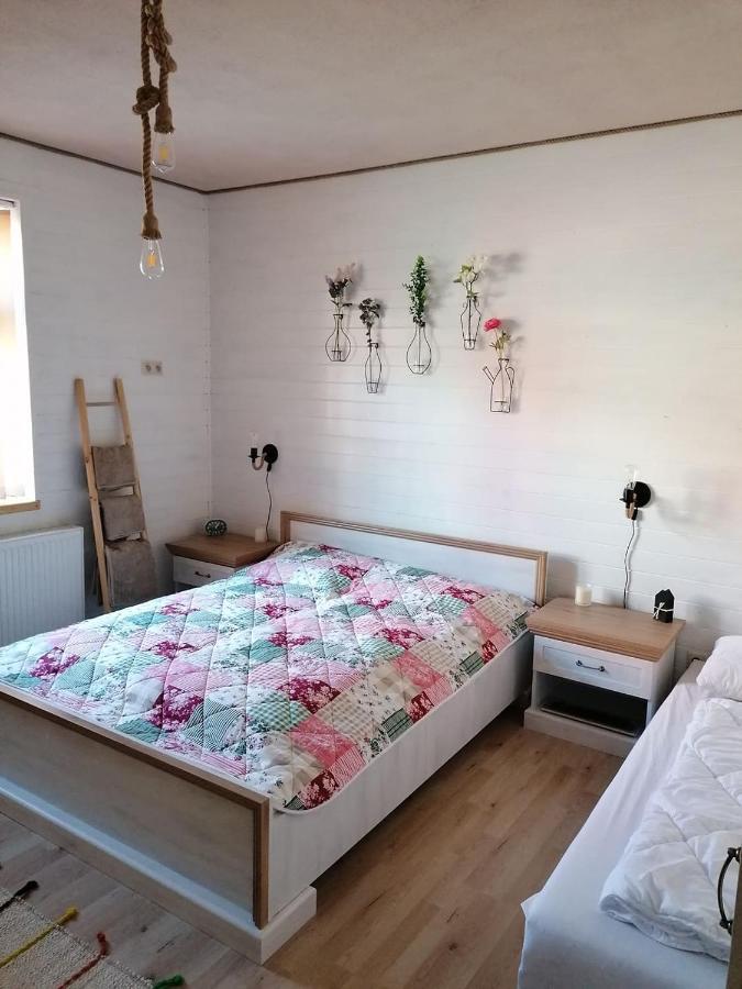 Apartman Trstinka Trstene ภายนอก รูปภาพ