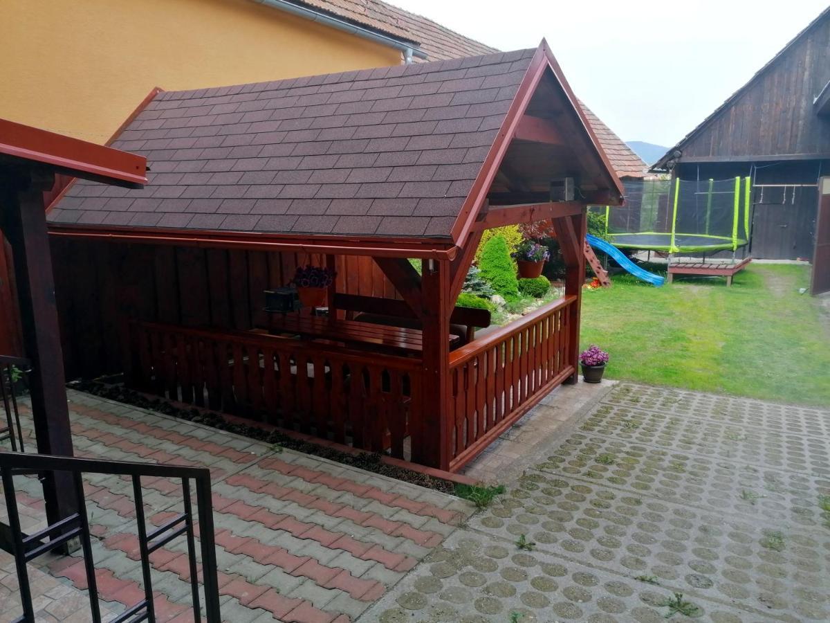 Apartman Trstinka Trstene ภายนอก รูปภาพ